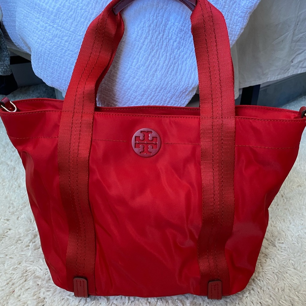 Tory Burch handbag (small tote)